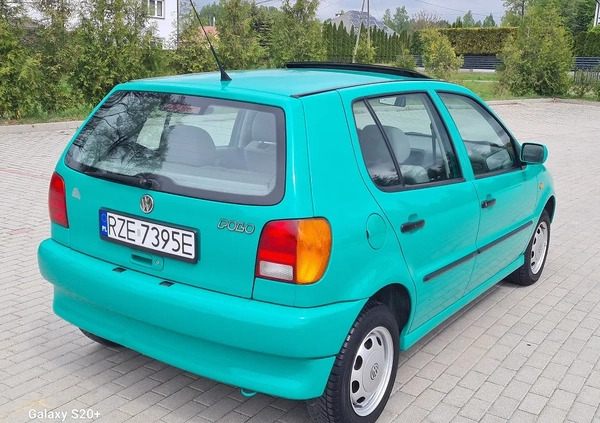 Volkswagen Polo cena 9900 przebieg: 54000, rok produkcji 1998 z Szadek małe 326